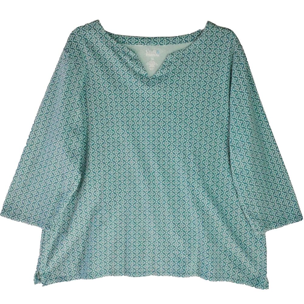 Croft & Barrow Women's 2XL Long Sleeve Classic T-Shirt Green Geometric Pattern
